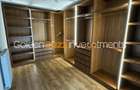 Vila  6 camere de inchiriat - 16