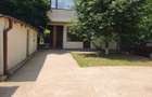 Apartament cu 2 camere de vanzare in vila in zona Ciorogarla - 8