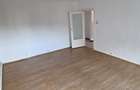 Apartament cu 3 camere, Micro 17,  Bld Independenței - 8