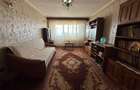Apartament 3 camere decomandat, zona Calarasilor.