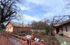 Casa taraneasca traditionala pe parter cu gradina si livada 1700mp in Gruiu, la - 5