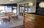 Vilă de Lux de 373 mp în Izvorani – Terase Vaste, Piscină și SPA lângă Pădure - 6