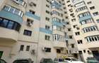 Apartament de vânzare 3 Camere | Apărătorii Patriei – 74 mp - renovat | Metrou - 2