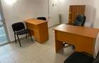 Birou la pret redus, mobilat si finisat modern - 2