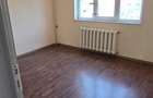 Apartament 3 camere - Navodari - 65.000 euro (Cod E12) - 1