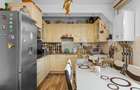 Apartament spațios de vânzare în zonă selectă -Strada Mozart - 14
