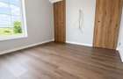 Duplex despartit 4 camere + 2 bai 92 utili / 273 teren - 12