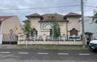 Proprietate unica de vanzare central + 1215mp teren - 1