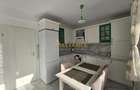 Casa parter- pod- beci- placa de beton- bucatarie inchisa - 5