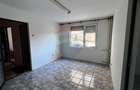 Apartament cu 2 camere de vânzare în zona Micro 19 I Galați - 3