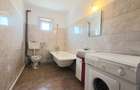 Vila de vanzare in Constanta, 6 camere, zona Km5 - 7
