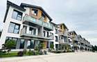 Apartament 3 camere, două băi, curte 50 mp -Natura la tine acasă! Cristian-SiBiU - 17