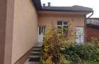 Vând casă cu teren generos în zona Gării - 2