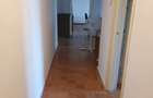 Apartament spatios -4 camere-decomandat-Bulevardul Unirii –Palatul Parlamentului - 3