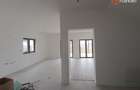 Casa individuala cu 4 camere de vanzare in Mosnita Noua  - 2