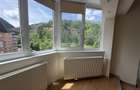 Inchiriere garsoniera decomandata  in bloc de apartamente,intrare Racadau - 1