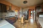 Proprietate eleganta cu gradina generoasa si acces facil Europa - 8