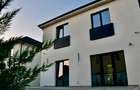 Vila - 5 camere | Finisata | Doua locuri de Parcare | Zona Pipera