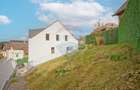 La poalele Tâmpei — vilă contemporană în Schei - 34