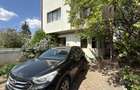 Casa Multifamiliala 8 camere 9 minute Metrou Aparatorii Patriei - 2