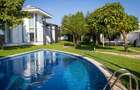 Private Estate lângă București | Vilă, Piscină & Sport Court - 2
