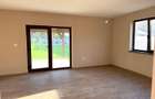 Duplex la asfalt - 4 camere - teren 532mp  Utvin - 3