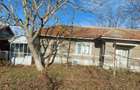 Casa cu curte spațioasă - 6