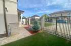 Vila De Inchiriat | Ansamblu Privat | Curte Mare | Corbeanca - 13