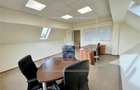 Spatiu birouri de inchiriat - 9 camere - teren 470 mp - 18
