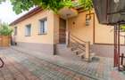 Casa / Vila cu 2 camere de vanzare in zona Dambul Rotund - 1