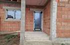 Duplex de vanzare cu 3 camere, localitate Izvin - 2