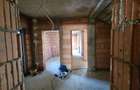 Apartamente, 3 cam, 2 băi, 2 parcări, et. 1 și P, curte generoasă, Moșnița Veche - 6
