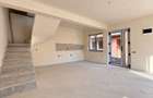 QUADRUPLEX semifinisat 3 camere, dispus pe 2 nivele, 80 mp utili, 150 mp curte - 5