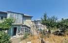 km 4-5 -Casa  P+1  cu teren 326mp avand deschidere 12ml- 115.000euro - 3