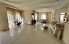 GIROCULUI - CASA INDIVIDUALA - PISCINA  INCALZITA - SAUNA - GARAJ - PANOURI SOLA