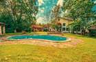 Casa superba cu vedere la lac in Izvorani – piscina, natura,si potential imens! - 16