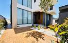 Casă individuală de vânzare 4 camere, gata de mutare - curte amenajată - 5