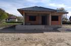 Casa individuala la rosu, teren 504mp, Primăverii - 6