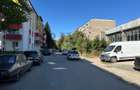 Apartament decomandat 3 camere, 2 bai, 67 mp, parter, Torontalului