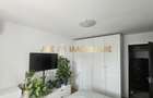 3 Camere de vanzare | Domenii | Metrou  1 Mai | Centrala Proprie - 1