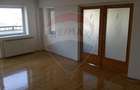 INCHIRIERE/Apartament spațios cu 4 camere – Bd. Unirii nr. 76 - 2