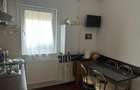 Apartament de vanzare cu 2 camere, zona Poarta 6 - 6