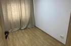 Apartament 3 camere de inchiriat , zona Scoala nr 2- Piata Moldovei decomandat , - 9