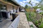 Casa paianta locuibila. Teren 1772 mp, desch. 30 ml. Asfalt, curent, apa, canal. - 5