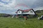 Proprietate OFF-GRID 5,76 Ha. Casa tradiționala lemn. Limită Cluj - 2