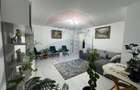Apartament  cu 3 camere de vanzare 1 Mai - 1