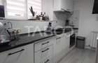 Apartament renovat complet 47 mp 3 camere str Tesatorilor Cisnadie - 2