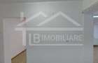 Spatiu comercial, 40 mp, Zona Poli 2 - 6