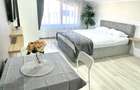 REA1020540 Apartament 8 camere Aviatiei decomandat - 2