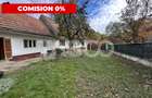 Casa cu gradina 3 camere anexe gospodaresti 5702 mp teren in Gura Vaii - 2